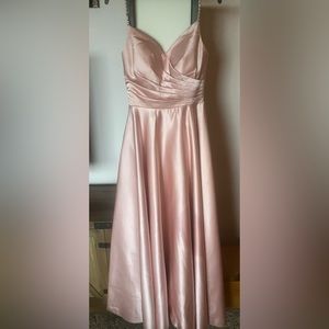 Prom dress i wore once last year. in good condition!